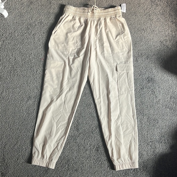 Old Navy joggers - Picture 3 of 3